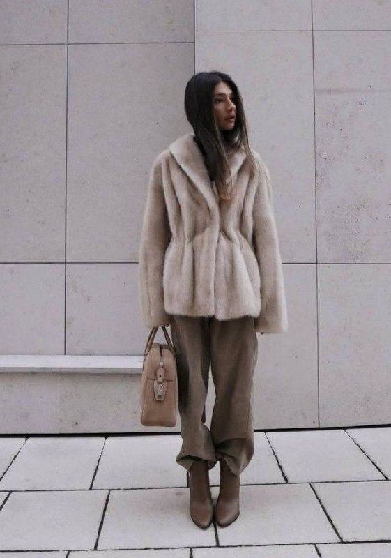 Шуба на кулиске: hot or not?  — где купить?  — не мое…