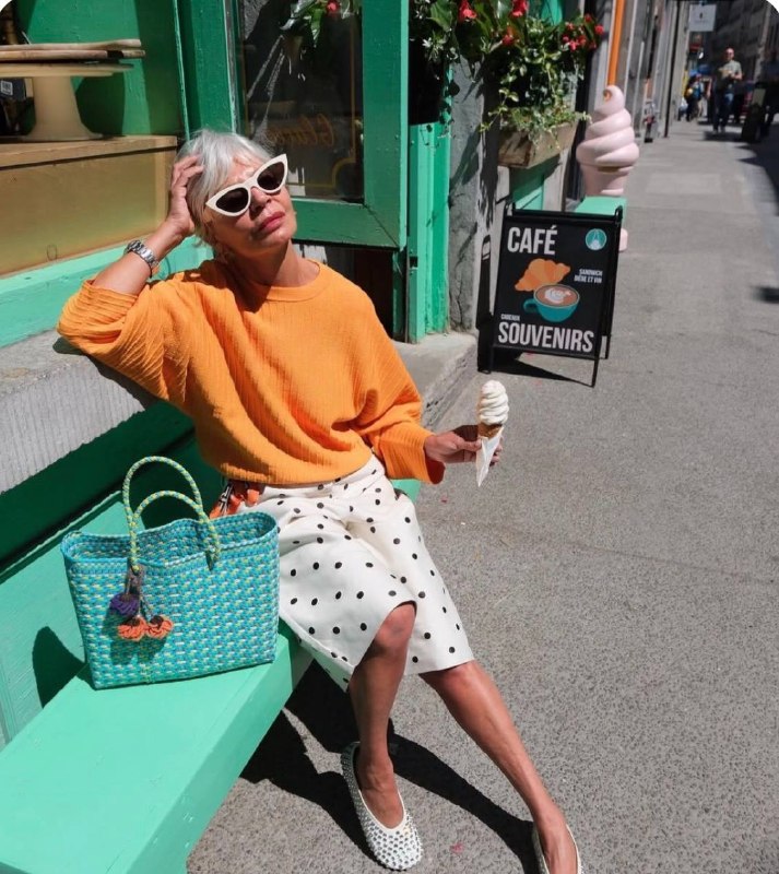 3 готовые формулы аутфитов с принтом polka dot для зрелых дамСобрала три готовые…